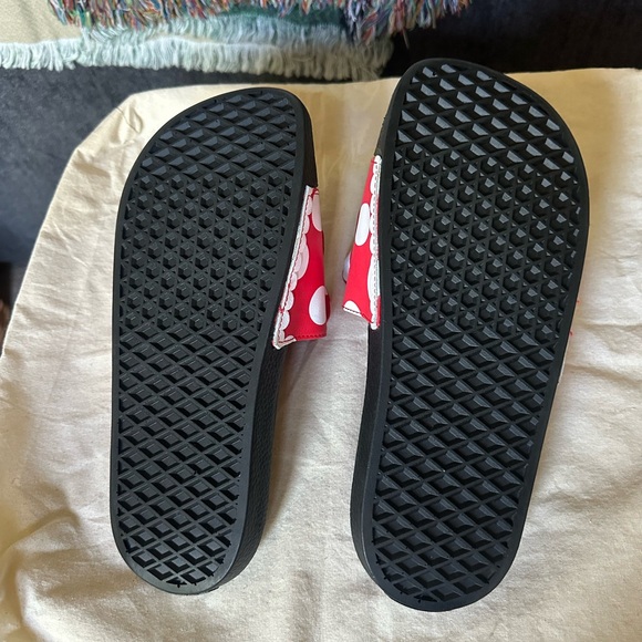 Disney Vans Red and White Polka Dot Sandals - Picture 5 of 5